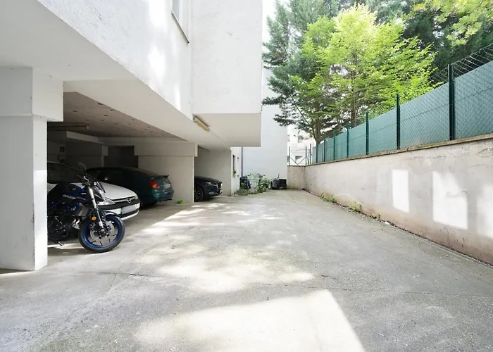 Appartement Bright Free Parking & 2 Min To Subway Vienne