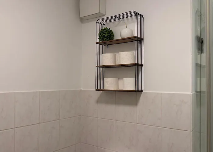 Appartement Bright Free Parking & 2 Min To Subway